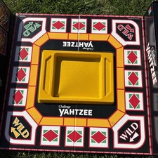 Vintage CHALLENGE YAHTZEE Dice