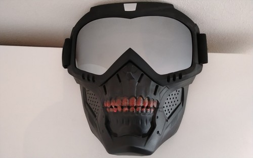 Motorcycle full face mask - full, in