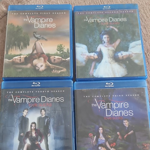The vampire diaries blue ray - diaries,
