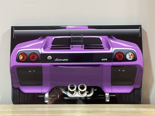 Wow curved lamborghini - wow!!,