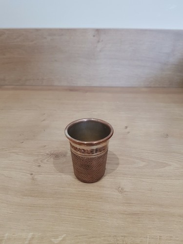 Just thimble full vintage - a,