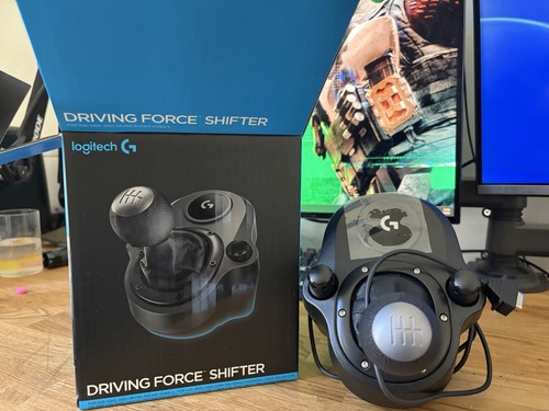 Logitech driving force - logitech,