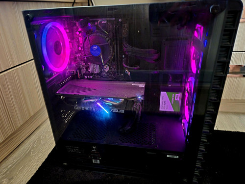 Black gaming tower plug - pc,