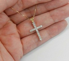 1.30Ct Round Cut Diamond Cross