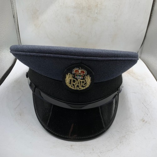 Genuine british royal - genuine,