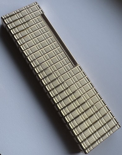 Superb dupont gold - dupont,