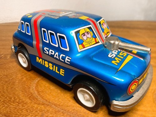 Vintage japanese tin toy car - tin,