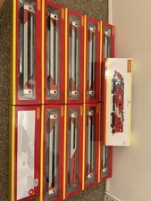 Hornby Class 91 Flying Scotsman With Full Rake and flying Scotsman dvt 