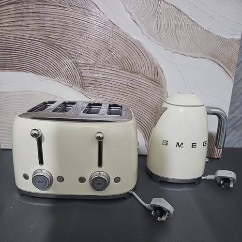 Smeg 3kw kettle - 3kw, 4-slice