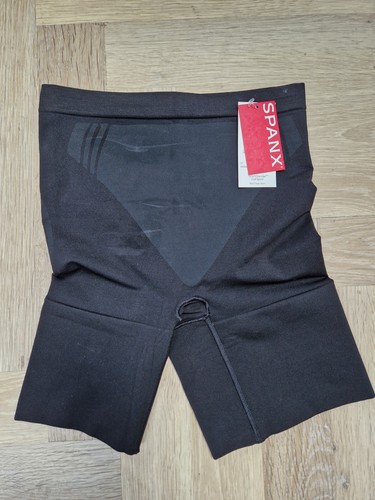 Bnwt spanx oncore mid thigh - oncore, mid-thigh