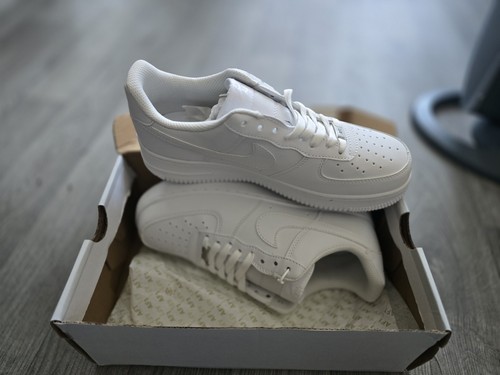 Multiple sizes nike air - -,