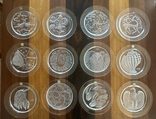 Lalique annual plate set - lalique,