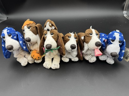 Vintage hush puppies basset - puppies,