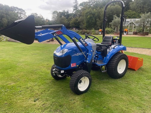 New holland boomer tractor - new, 25