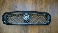 Jaguar X-Type Facelift Grille - Mesh Paint: PEL - Ultimate Black Metallic