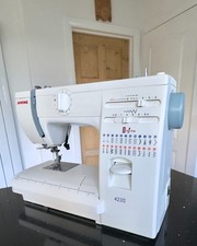 Janome 423S Sewing Machine |