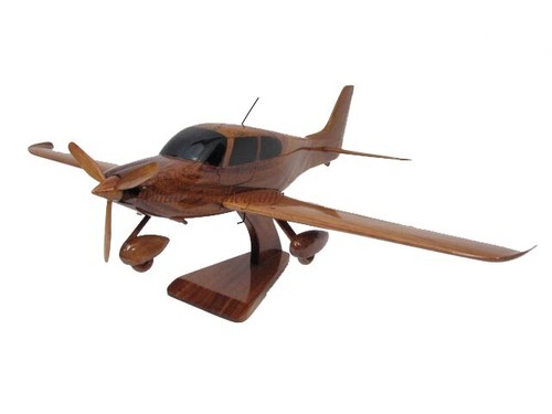 Cirrus sr22 wooden airplane - wooden,