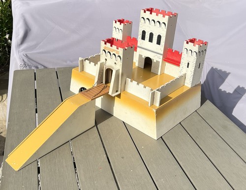 Vintage tiger toys wooden fort - vintage,