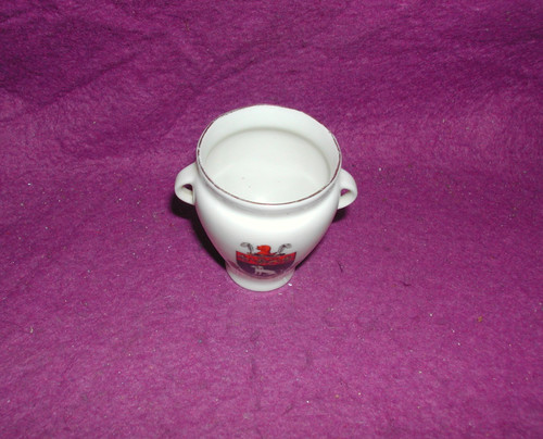 Goss crested china glen - crested, dorgal