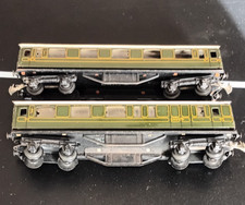 Trix Twin Pre War Southern Coaches