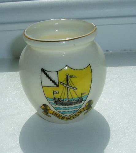 Vintage keswick crested ware - crested,