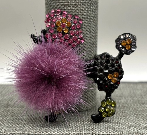 Rhinestone poodle dog - pom, pom