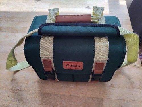 Canon camera green canvas - canon,