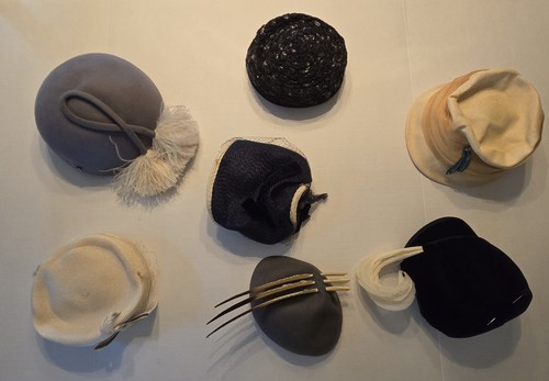 Lot lovely antique ladies - lot, of