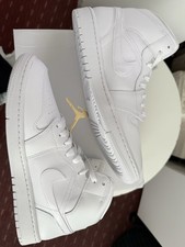 Jordan 1 Mid Triple White