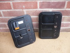 ARCADE MACHINE UPPER/LOWER COIN DOORS WITH MARS MULTI MECH & CREDIT BOARD - MAME