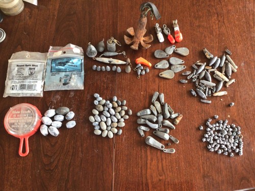 Fishing sinkers varies sizes
