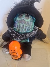 PG Tips monkey Halloween  Outfit Witch Hat  Cobwebs Wind Up Toy Glow In Dark
