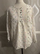 Mirasol Women's White