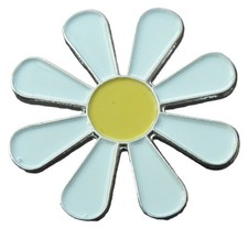 Hippy Daisy Pin Badge Brooch