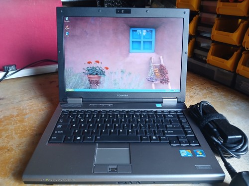 Fast upgraded toshiba windows - upgraded,