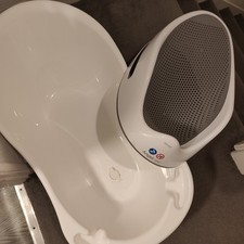 Grey And White Baby Bath Support Chair