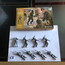 Airfix 1:32 Russian Infantry  Military Series 29 Soldiers Unpainted Boxed 1970s