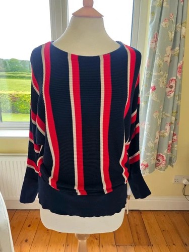 Wallis navy red - &,
