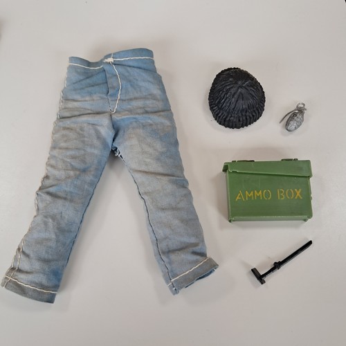 Vintage action man accessories - action,