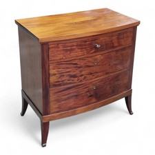 Antique chest of drawers - Continental Polished Bow front 3 drawer chest