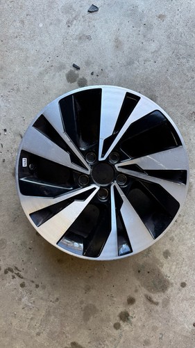 Genuine volkswagen polo - 1x, vw