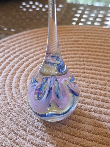 Teardrop paperweight