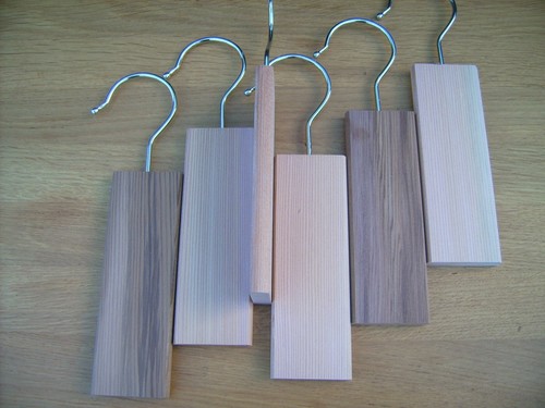 Cedar wood hanging - 6, blocks