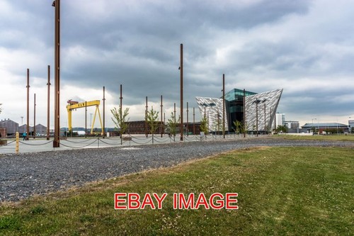 Photo titanic belfast a - titanic,