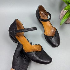 THINK! AIDA Women's Leather