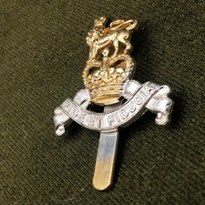 British Army Cap Badge - Royal Army Pay Corps