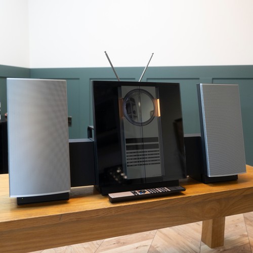 Bang olufsen b o - &,