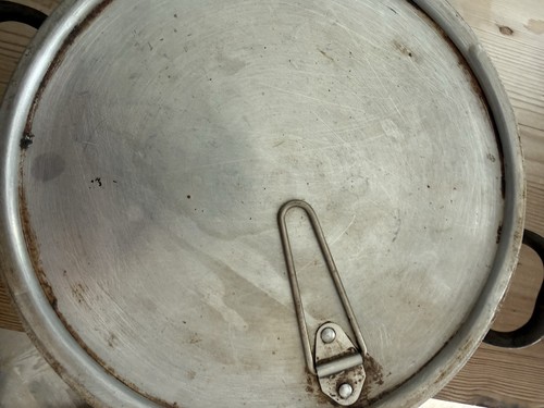 Heavy solid pan vintage - heavy,