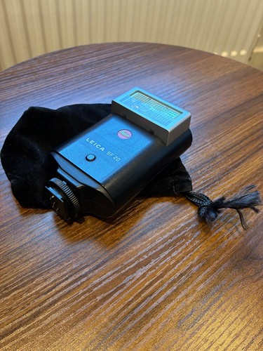 Leica shoe mount flash - sf-20,