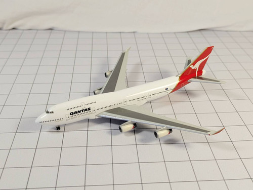 Qantas airways boeing - qantas, 747-400